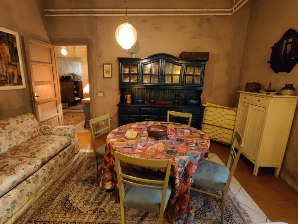 da1452f4-62a7-4eec-8a21-4ad7d166f17e