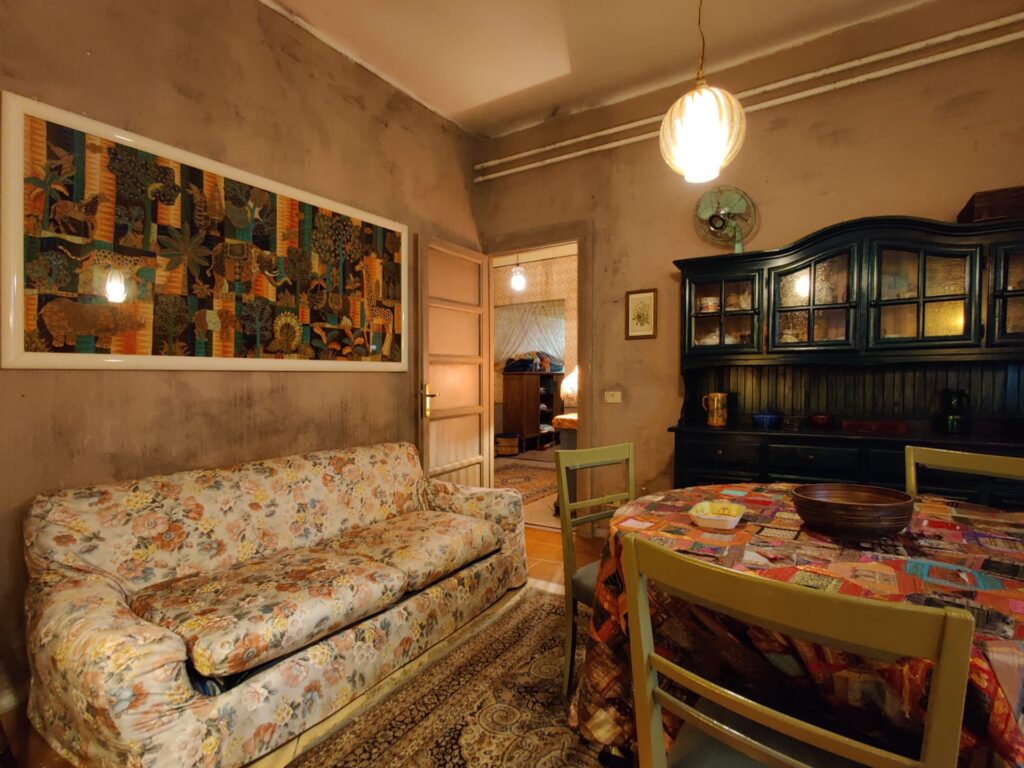 deb0d105-de51-4924-8ca6-4d4500022d02