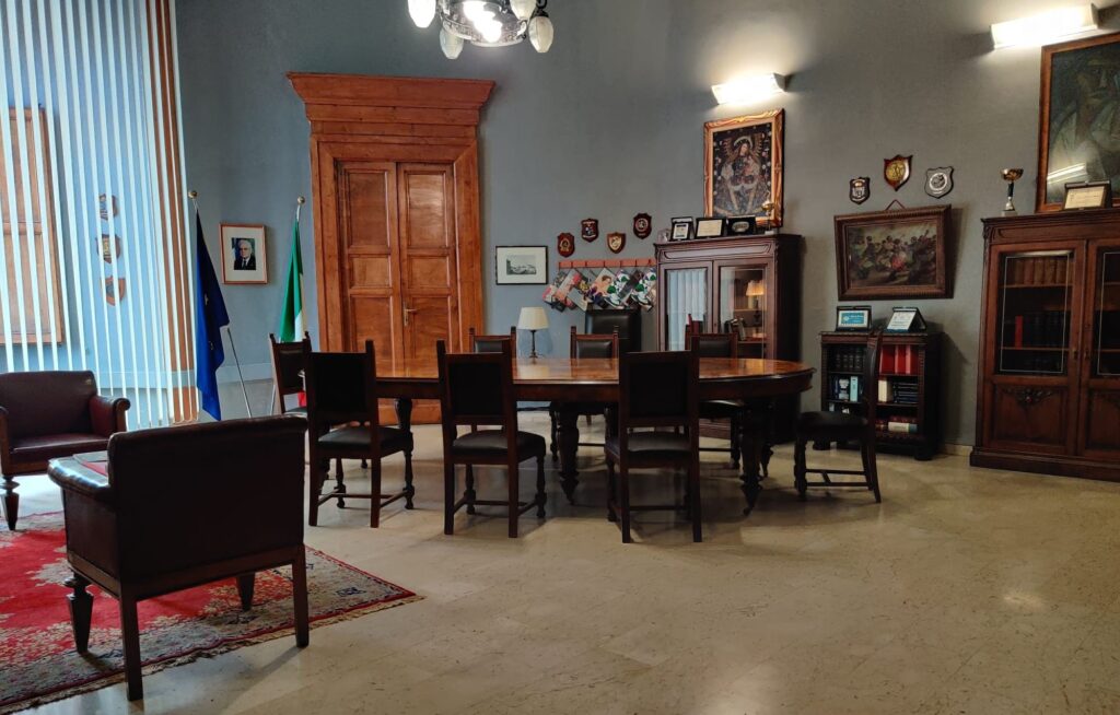 c5f78191-2c71-42d4-8655-434350440104